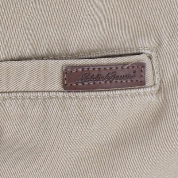 Eddie Bauer Khaki Cotton Size 40 Shorts. - Picture 6 of 9